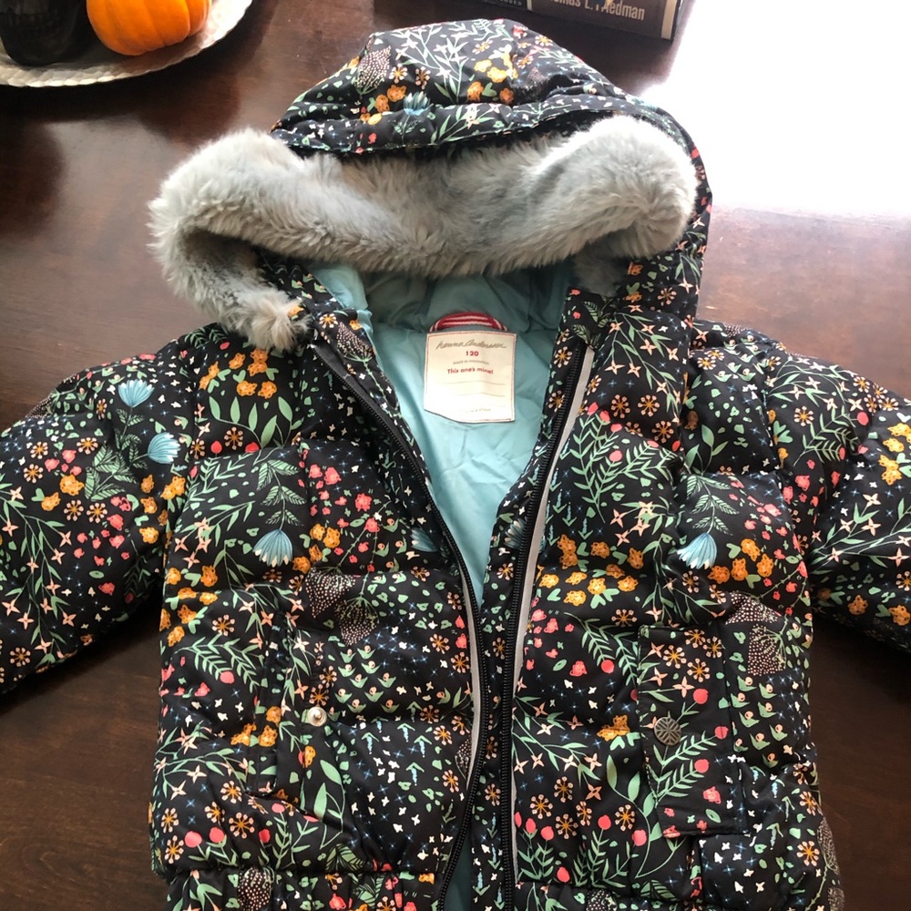 Hanna Anderson coat size 120
